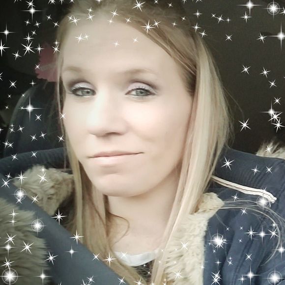 Meet your Posher, Jessie - Picture 1 of 1